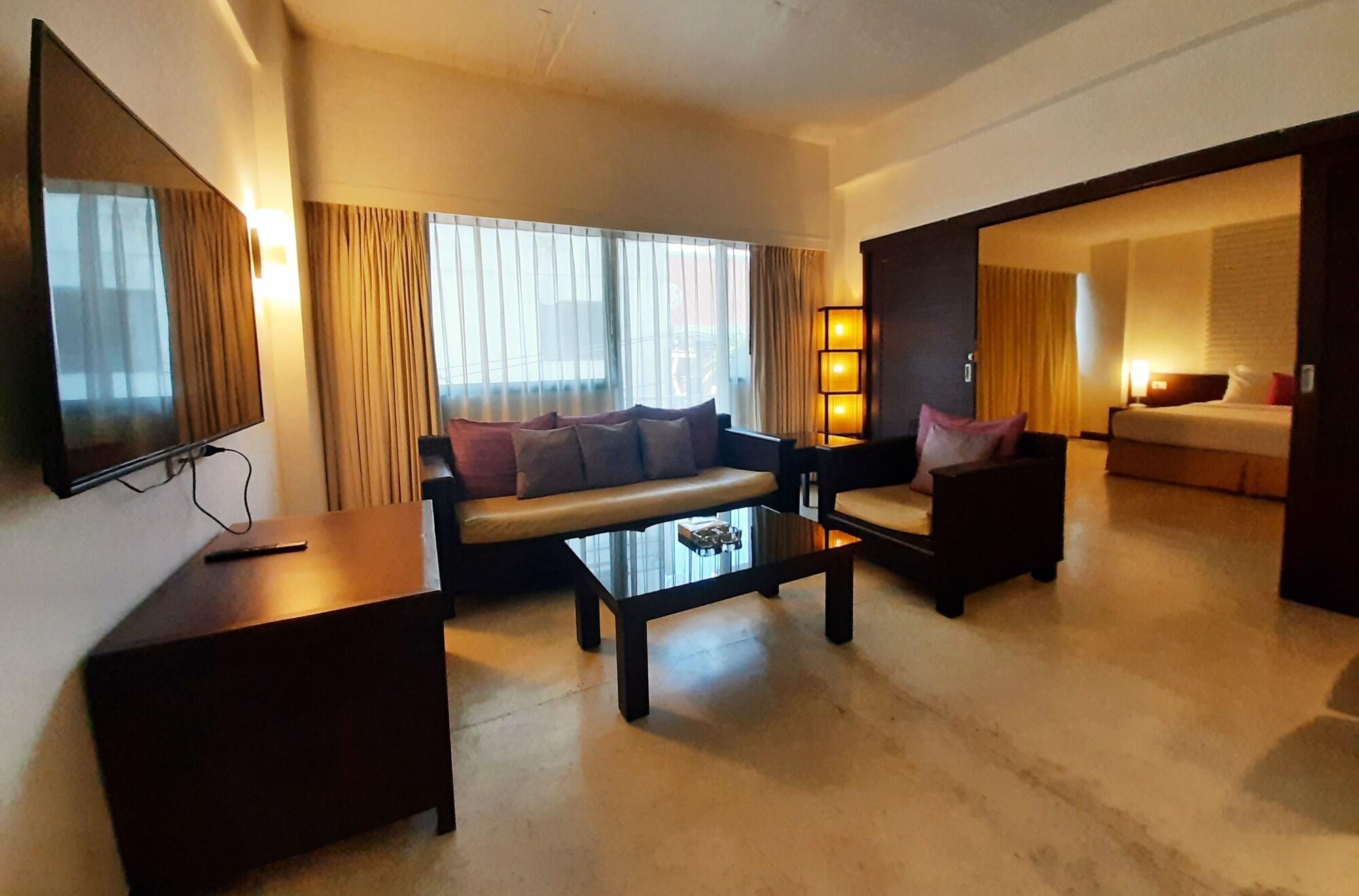 Grand Hotel Pattaya Exterior foto