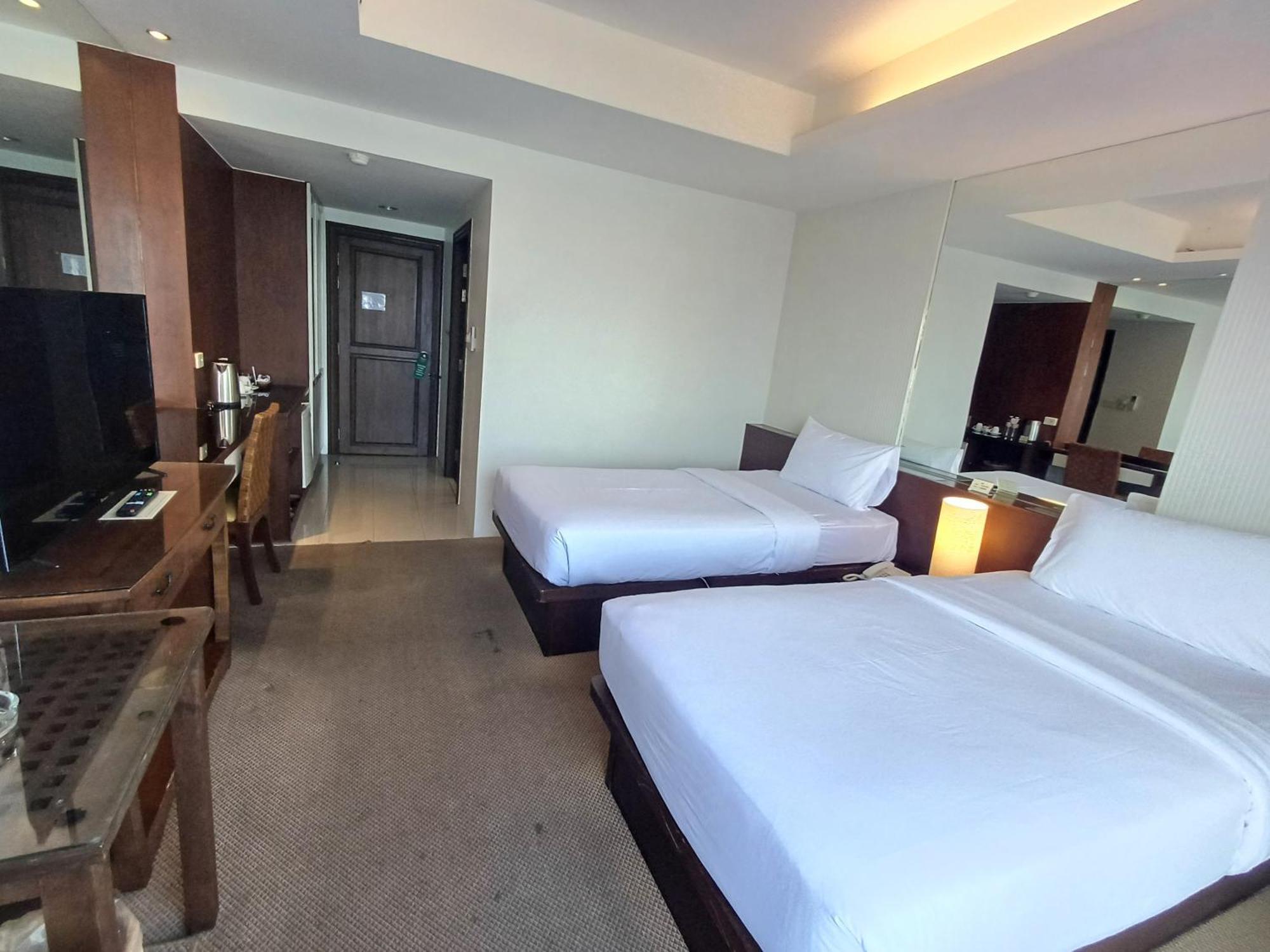 Grand Hotel Pattaya Exterior foto