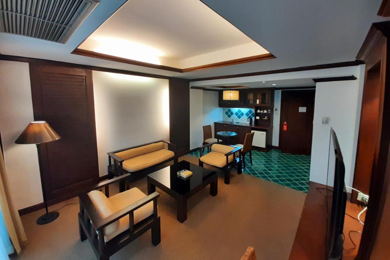 Grand Hotel Pattaya Exterior foto